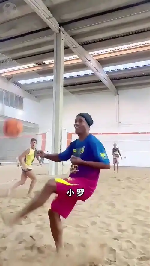 敌让英超联