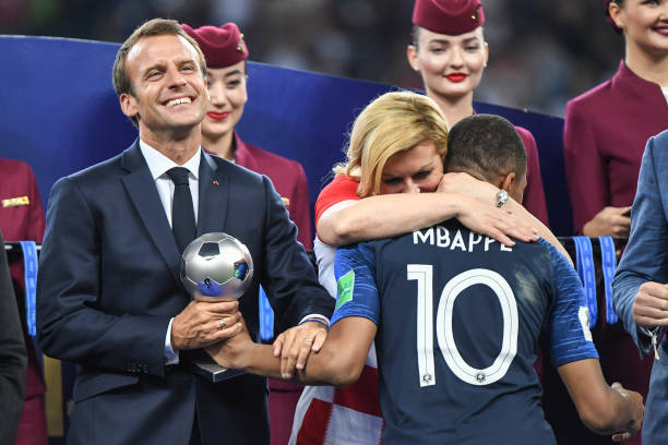 场上的拼搏 场上的拼搏