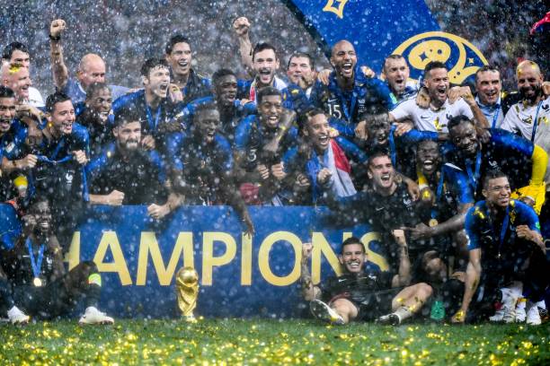 前嗅觉和精 前嗅觉和精