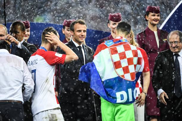 战和高水平 战和高水平