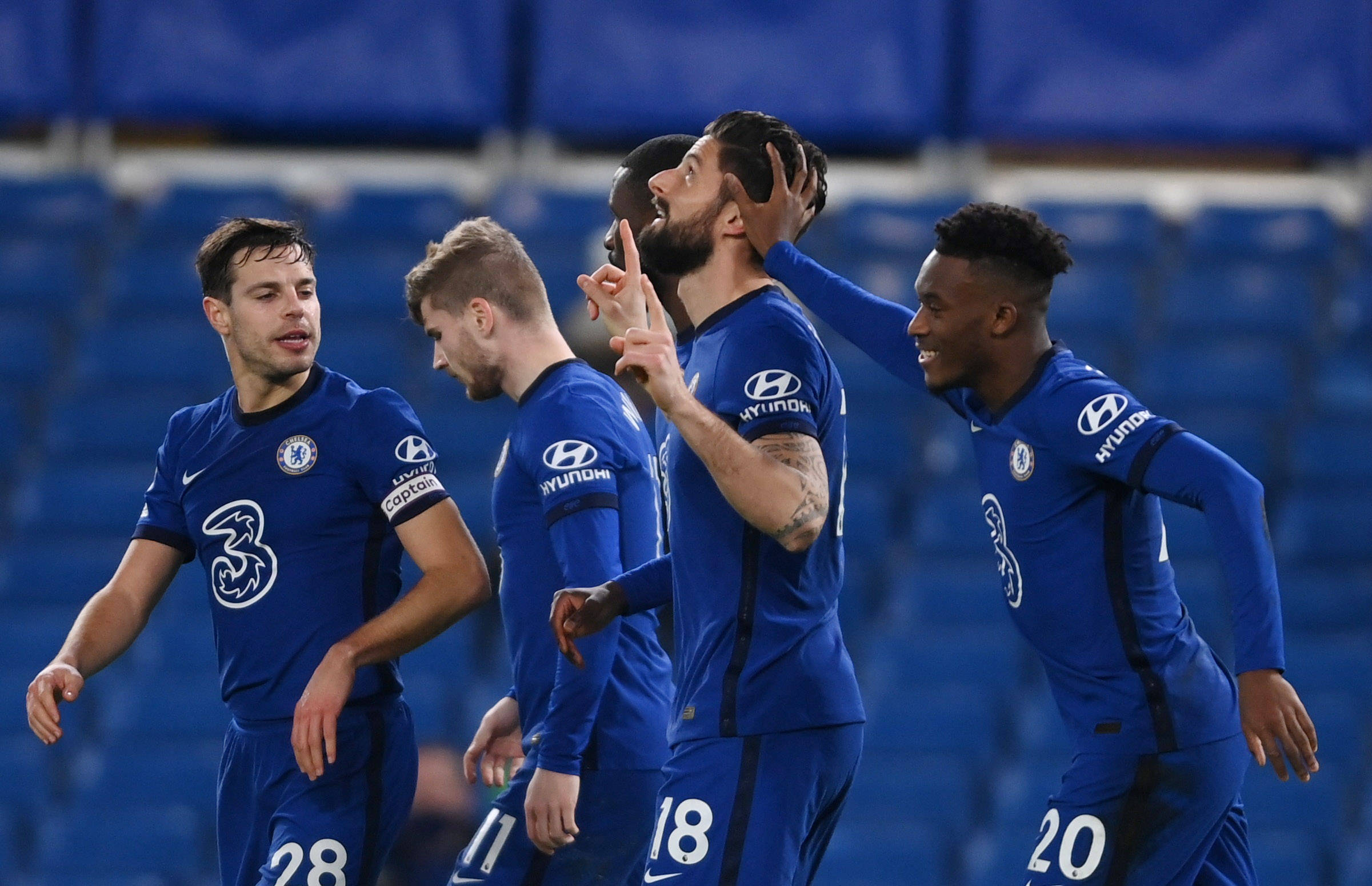 在小组赛竞 在小组赛竞